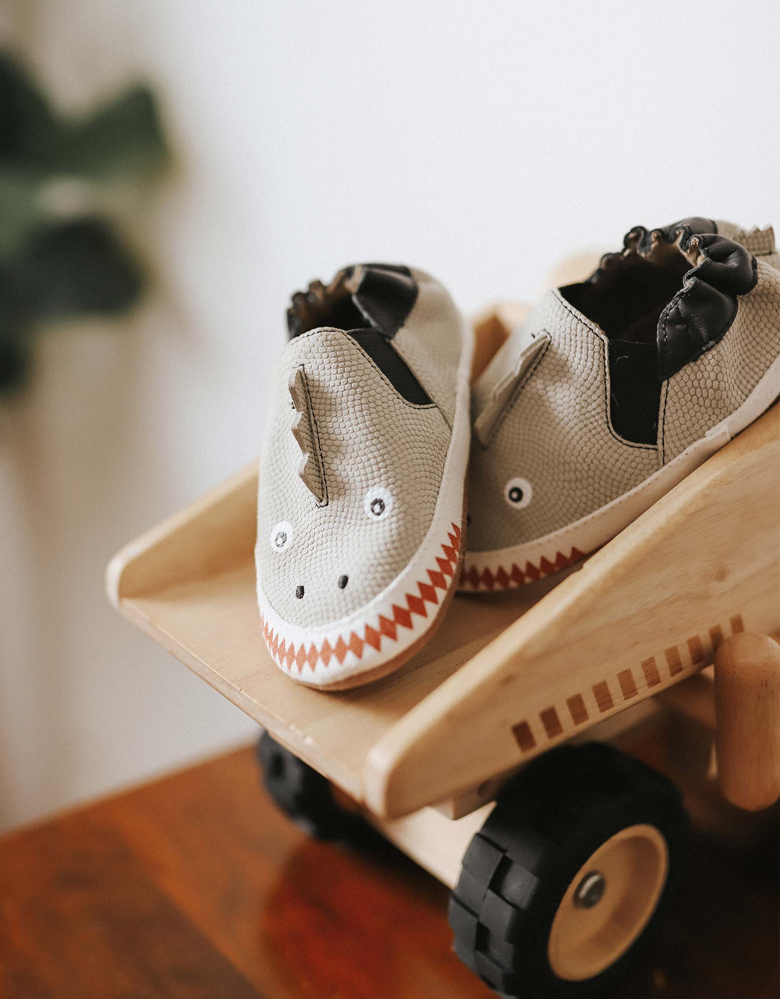 Dino Dan Soft Soles Grey - Image 4