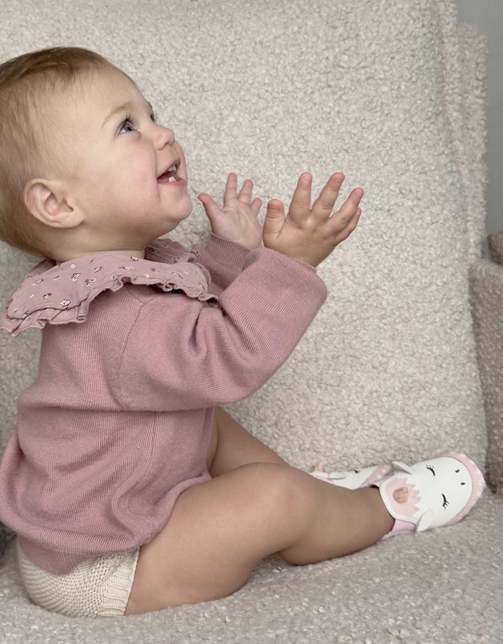 Evie Soft Soles White - Image 3